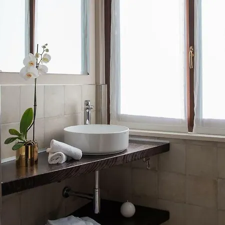 לינה וארוחת בוקר Fulvia 4*